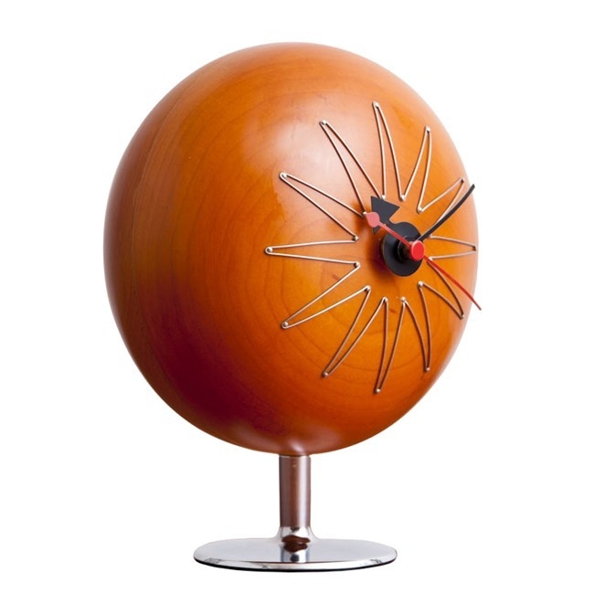 Dominidesign Desk Clock Pill clock Walnut