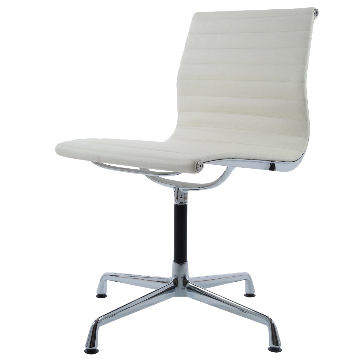 Dominidesign Conference chair EA105 Leather cream